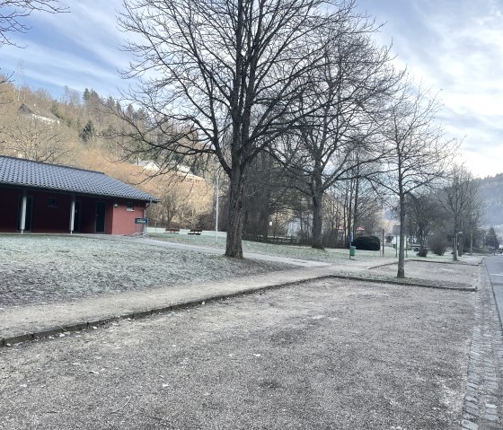 Wandelaarsparkeerplaats dorpsgemeenschapscentrum, © Rursee-Touristik GmbH