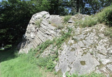 Mullion-Struktur-Felsen Dedenborn, © Rursee-Touristik GmbH