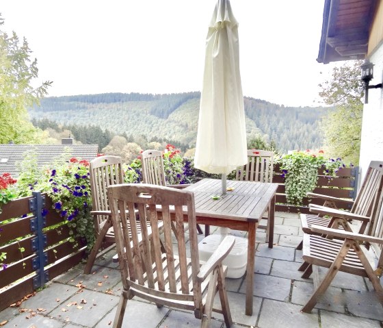 "Schöne Aussicht am Eifelsteig" Terrasse