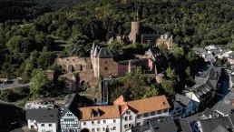 Blick auf Burg Hengebach, © Tourismus NRW e.V.