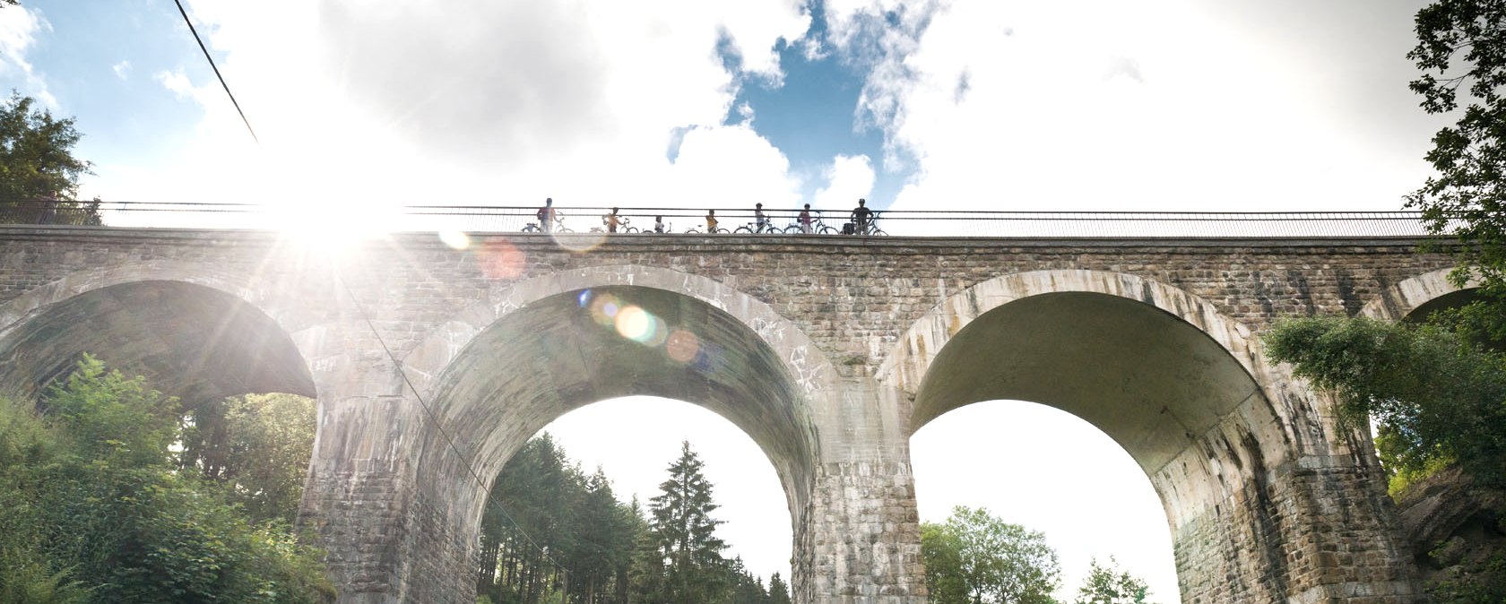 Die Vennbahn führt über das Reichensteiner Viadukt bei Kornelimünster, © vennbahn.eu