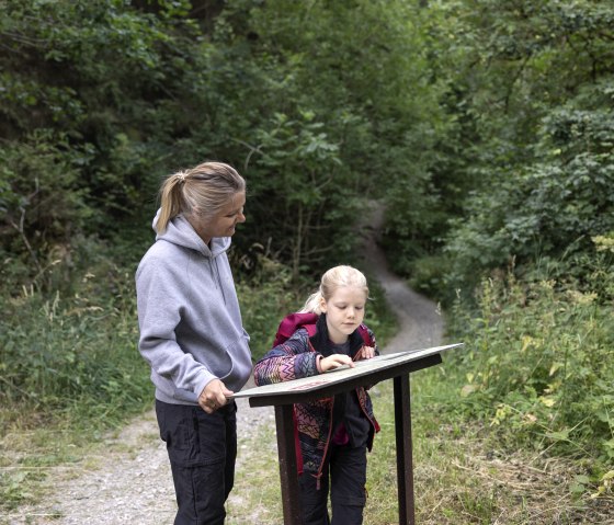 Informatiebord, © eifel-tourismus-gmbh_tobias-vollmer